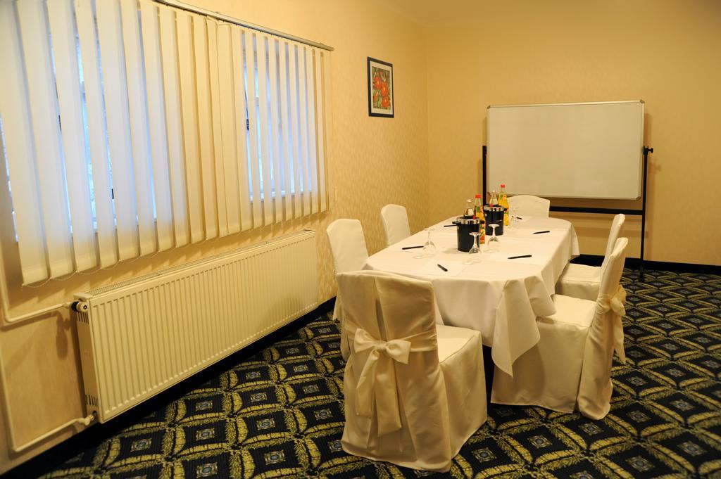 Sankt Kilian Hotel Zum Goldenen Hirsch מראה חיצוני תמונה
